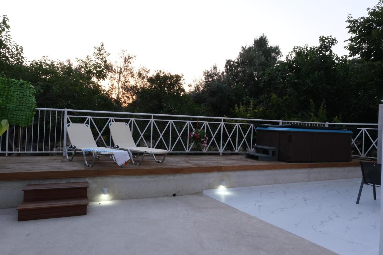 Apartmán Luxury Fani House Next To Harbor Area With Jacuzzi Paphos Exteriér fotografie
