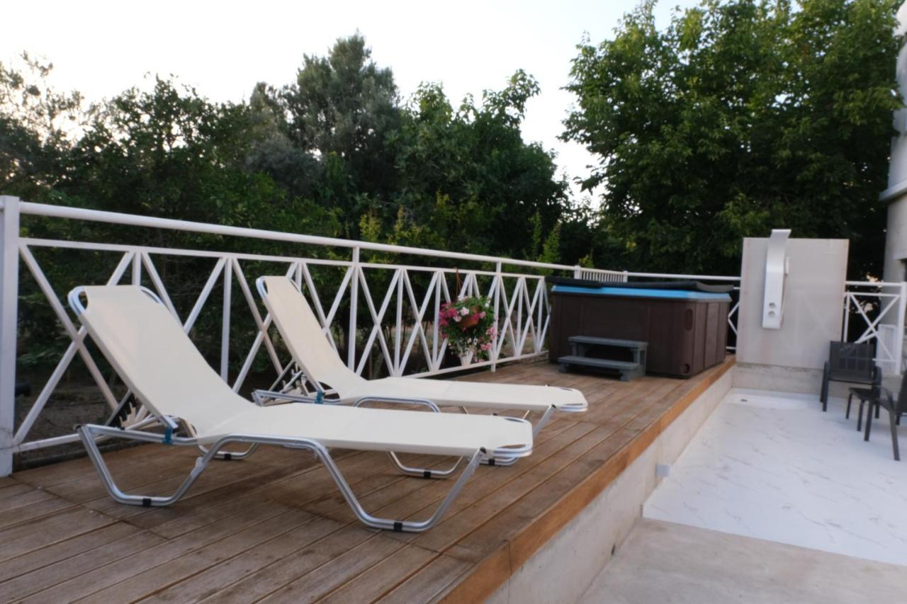 Apartmán Luxury Fani House Next To Harbor Area With Jacuzzi Paphos Exteriér fotografie