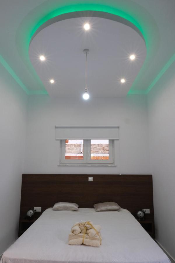 Apartmán Luxury Fani House Next To Harbor Area With Jacuzzi Paphos Exteriér fotografie